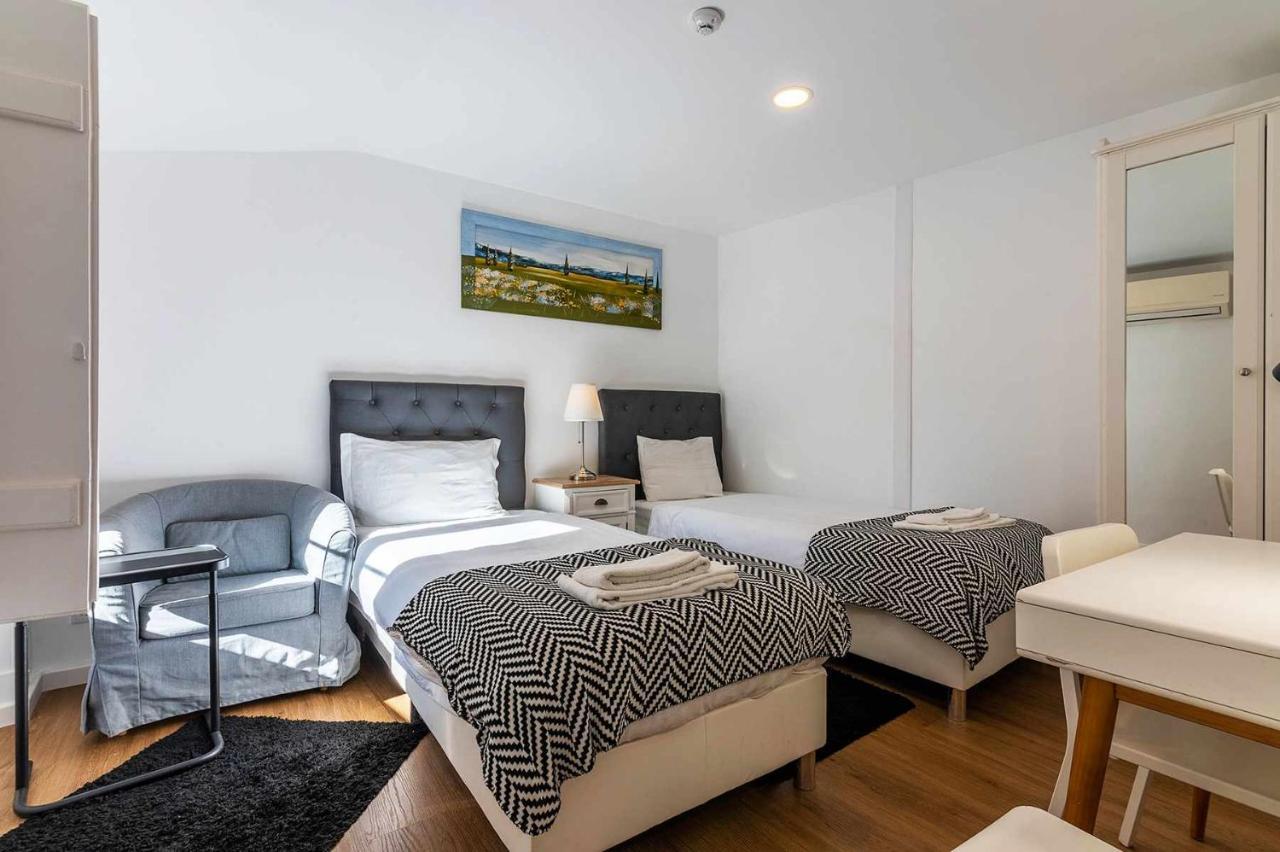 Bairro Alto Palace Special For Groups Up To 24 Guests Lisbon Exterior photo